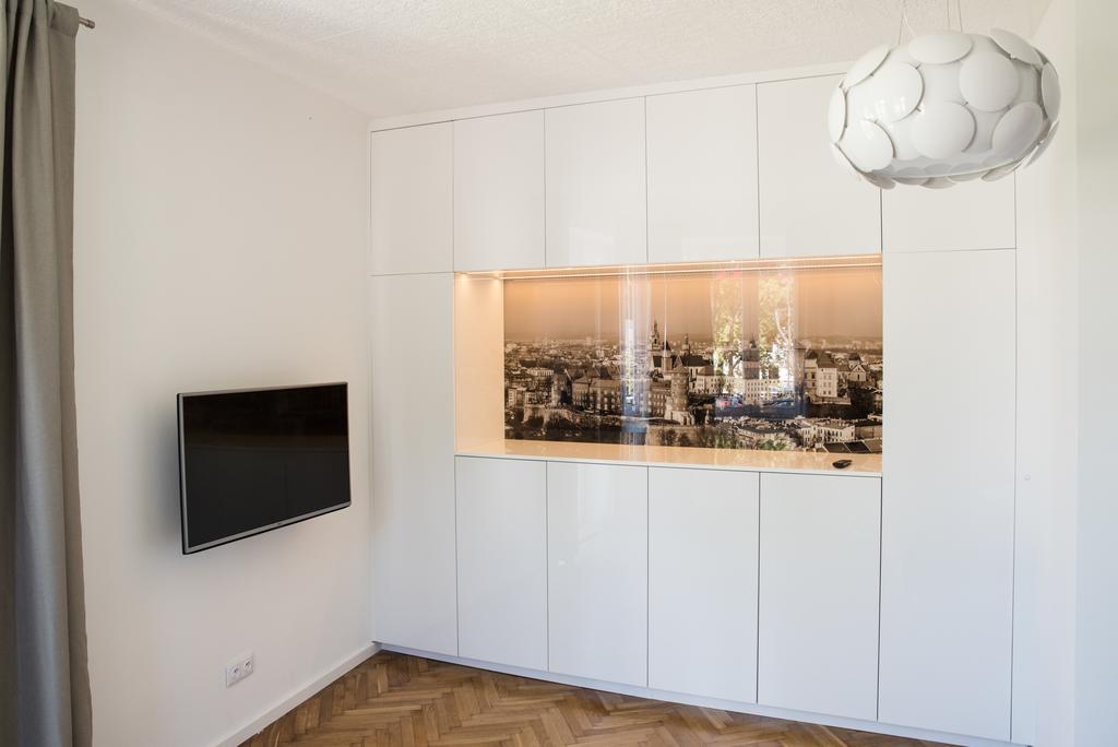 Apartment Nearto Old Town Na Ustroniu Street Krakow Bagian luar foto